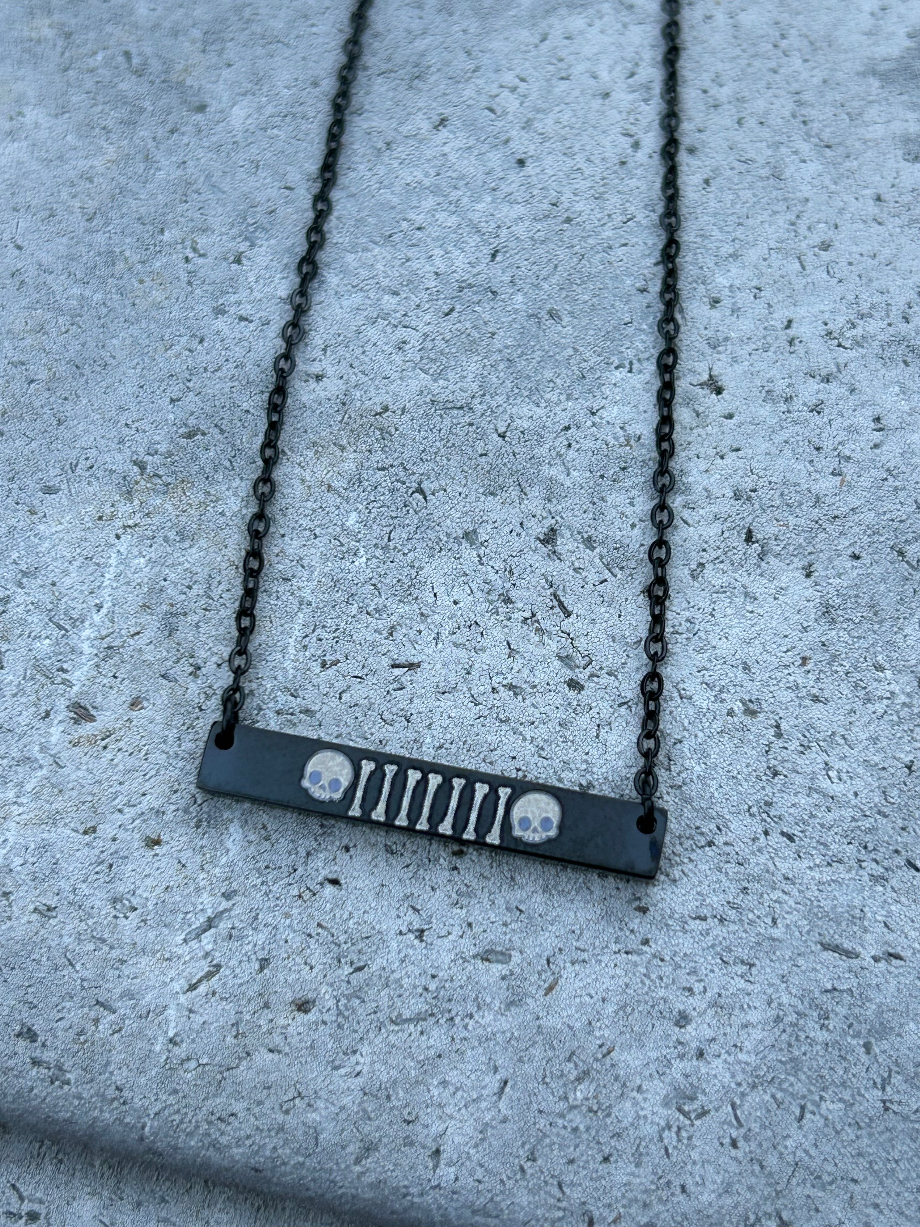 Skull/Bones Jeep Grilled Necklace